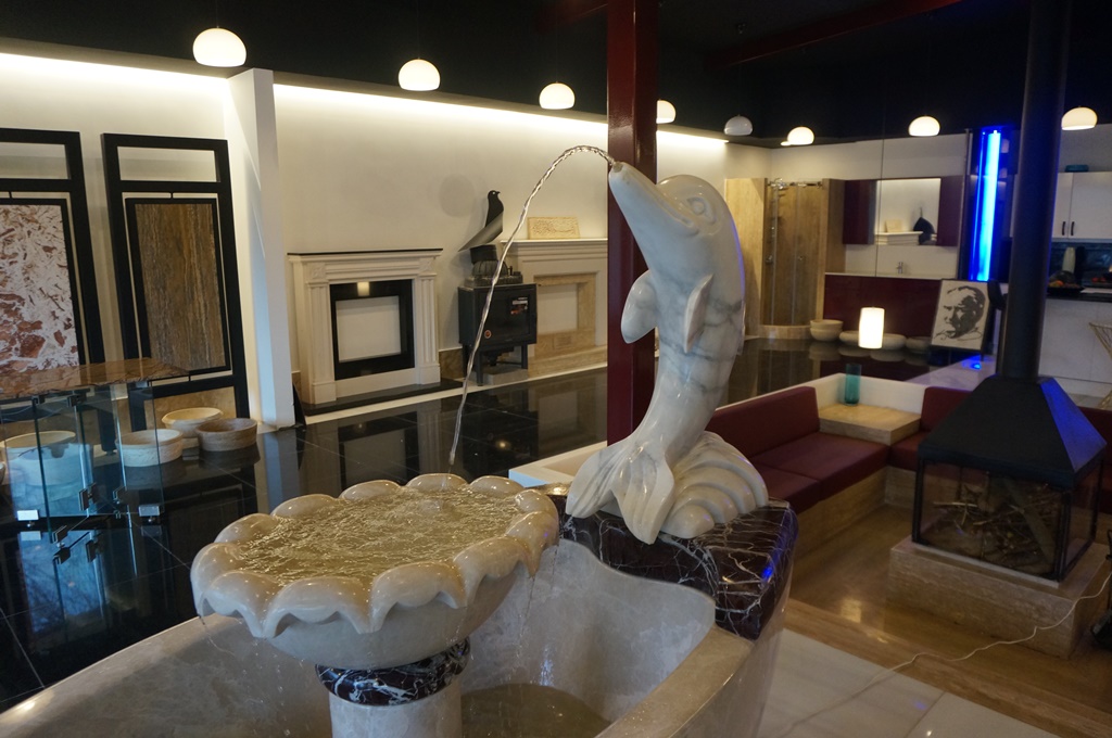 Sega Mermer Show Room 19